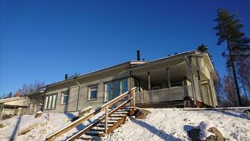 Фото номера Дом с 2 спальнями Курортные отели Holiday Resort Harjun Portti г. Пункахарью 9